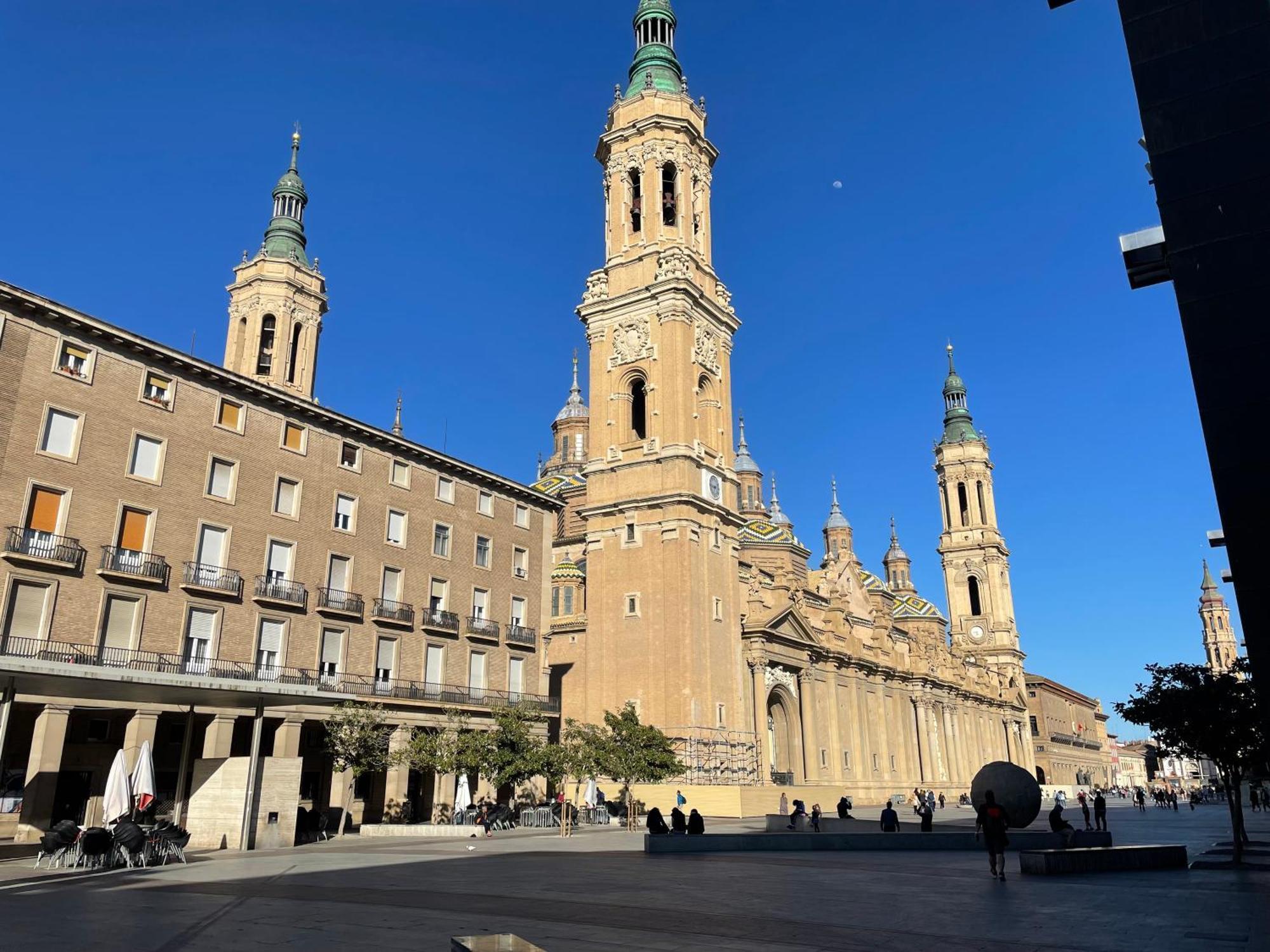 Atico Junto A Mercado Central, Con Parking Gratis Zaragoza Exteriör bild
